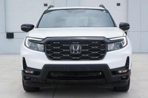 White 2023 Honda Passport Elite