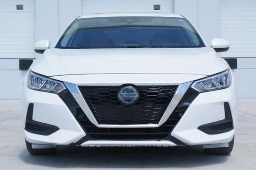 Aspen White 2023 Nissan Sentra SV
