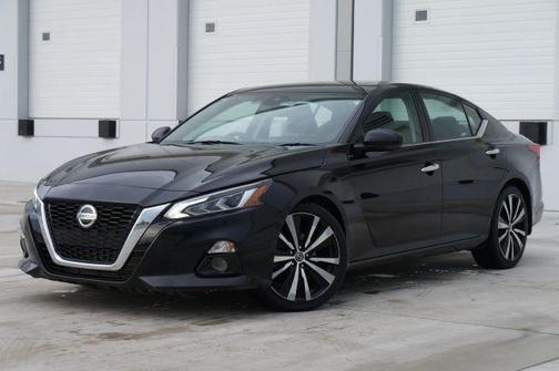 2020 Nissan Altima 2.0 Platinum