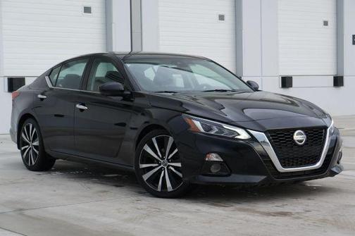 2020 Nissan Altima 2.0 Platinum