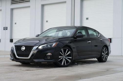 2020 Nissan Altima 2.0 Platinum