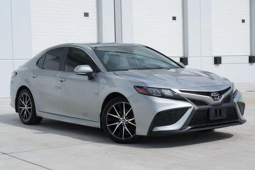 2023 Toyota Camry SE Nightshade