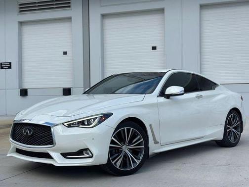 2019 INFINITI Q60 3.0t LUXE