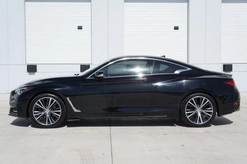 Black Obsidian 2018 INFINITI Q60 2.0t PURE