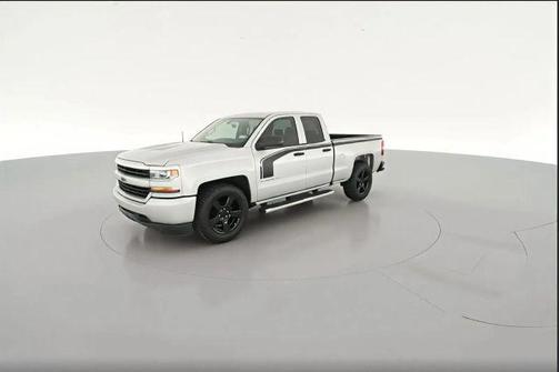 2017 Chevrolet Silverado 1500 Custom