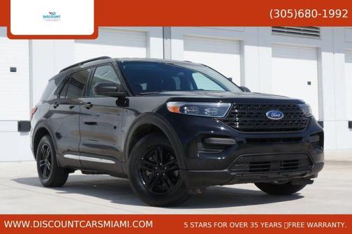 Black 2022 Ford Explorer XLT