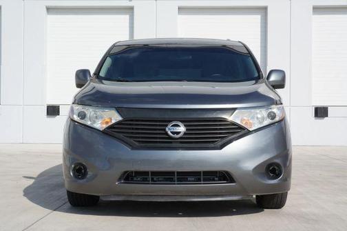 2016 Nissan Quest SV