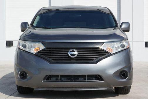 2016 Nissan Quest SV