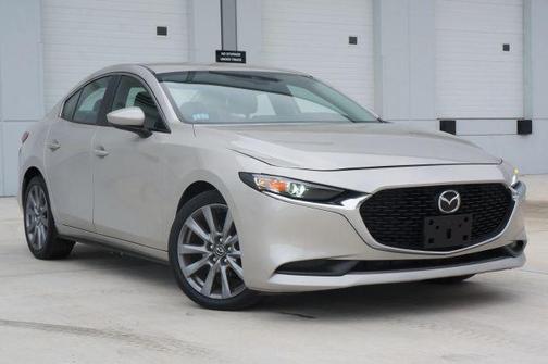 Platinum Quartz Metallic 2023 Mazda Mazda3 FWD w/Select Package