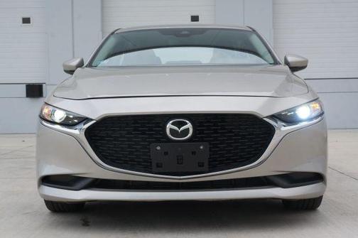 Platinum Quartz Metallic 2023 Mazda Mazda3 FWD w/Select Package