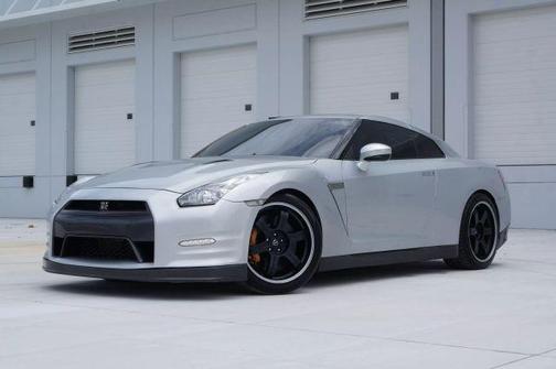 2013 Nissan GT-R Black Edition