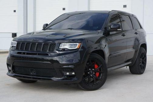 Black 2020 Jeep Grand Cherokee SRT