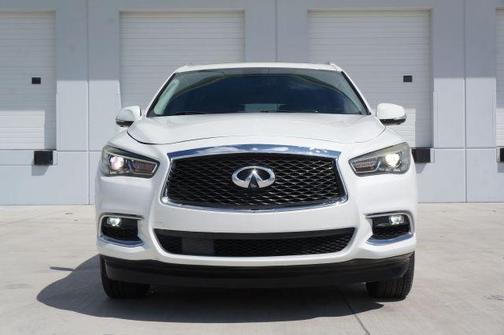 2017 INFINITI QX60 Base