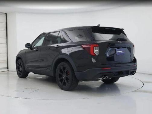 Black 2022 Ford Explorer ST