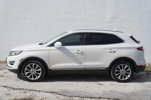 2015 Lincoln MKC Base
