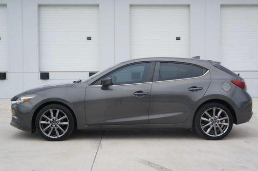 Machine Gray Metallic 2018 Mazda Mazda3 Grand Touring