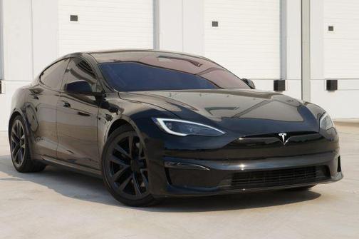 Black 2023 Tesla Model S