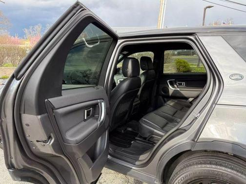 2016 Land Rover Discovery Sport SE