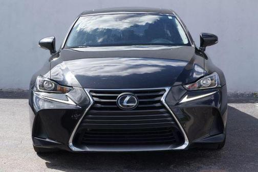 2018 Lexus IS 300 Base
