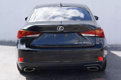 2018 Lexus IS 300 Base