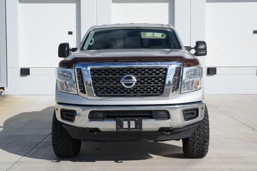 2018 Nissan Titan XD SV