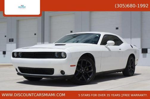 White 2022 Dodge Challenger SXT