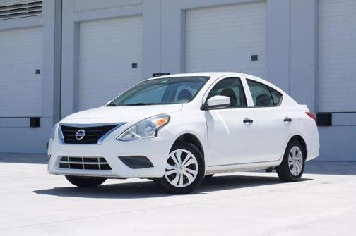 2019 Nissan Versa 1.6 S+