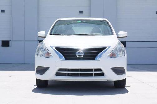 2019 Nissan Versa 1.6 S+