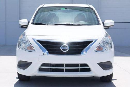 2019 Nissan Versa 1.6 S+