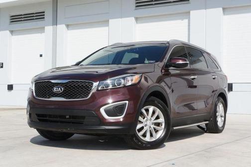 2018 Kia Sorento LX