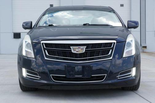 2016 Cadillac XTS Premium Collection