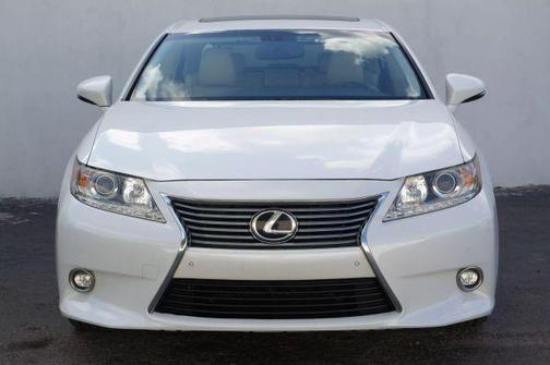 2015 Lexus ES 350 Crafted Line
