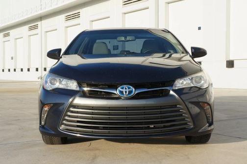 2017 Toyota Camry Hybrid SE