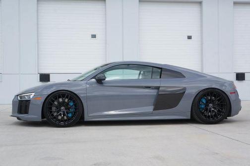 Florett Silver Metallic 2017 Audi R8 5.2 quattro