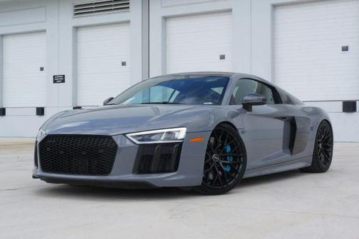 Florett Silver Metallic 2017 Audi R8 5.2 quattro