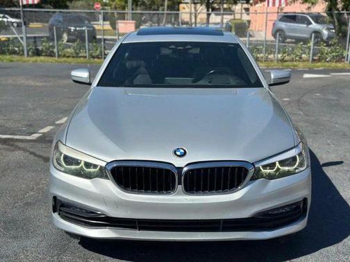 2018 BMW 530 i