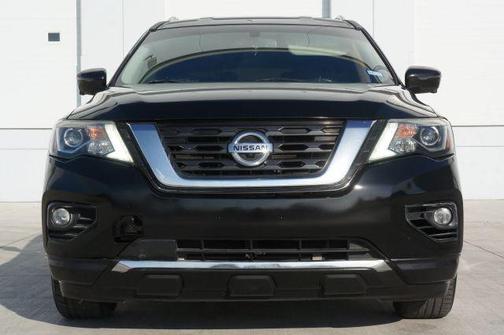 2019 Nissan Pathfinder SL
