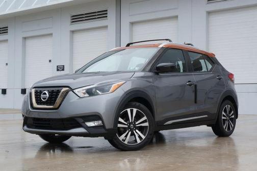 2019 Nissan Kicks SR