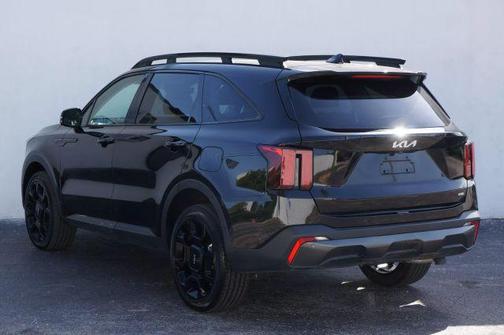 2024 Kia Sorento X-Line EX