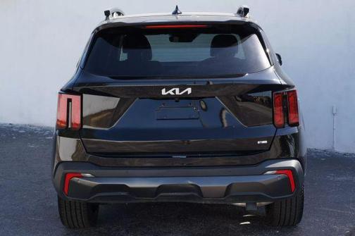 2024 Kia Sorento X-Line EX