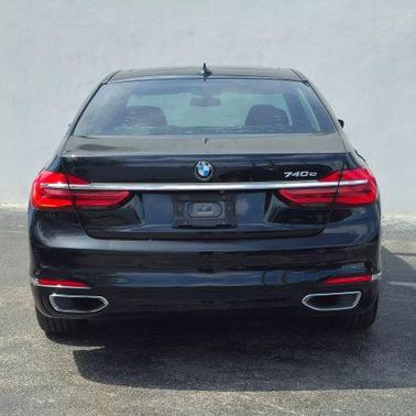 2019 BMW 740e xDrive iPerformance