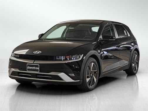 2025 Hyundai IONIQ 5 SE