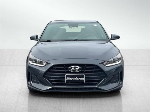 2020 Hyundai Veloster 2