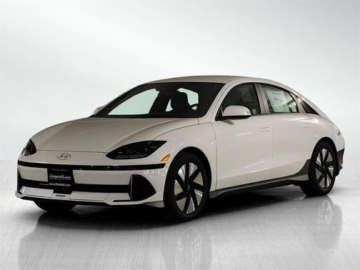 2025 Hyundai IONIQ 6 SE Standard Range