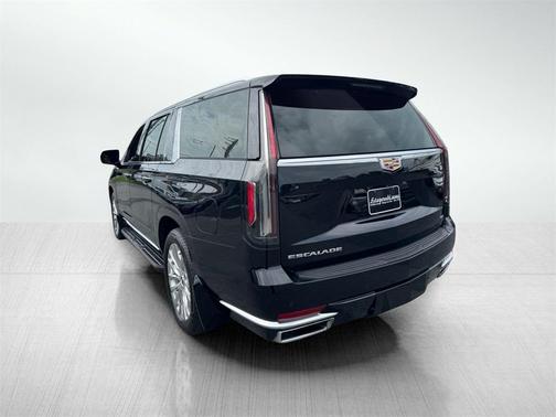 2022 Cadillac Escalade ESV Premium Luxury
