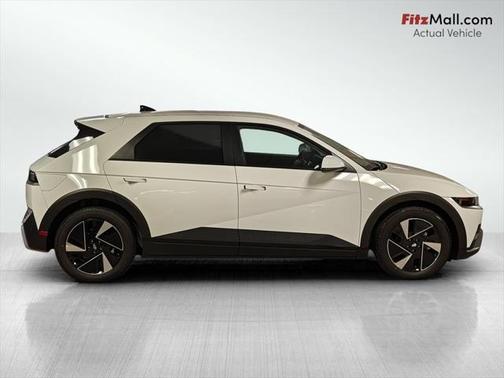 2025 Hyundai IONIQ 5 SE