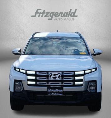 Atlas White 2025 Hyundai SANTA CRUZ SEL