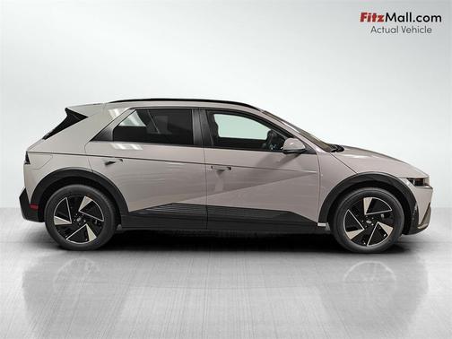 2025 Hyundai IONIQ 5 SEL