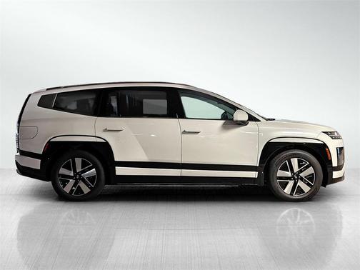 2026 Hyundai IONIQ 9 SEL