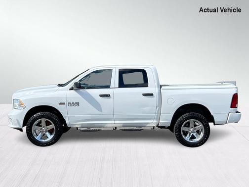 Photo 4 of 34 of 2014 RAM 1500 Tradesman/Express